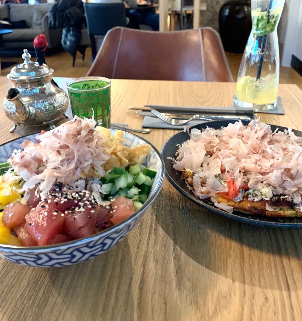 Namiko Sakamoto
阪本 なみ子
カフェ
ご飯