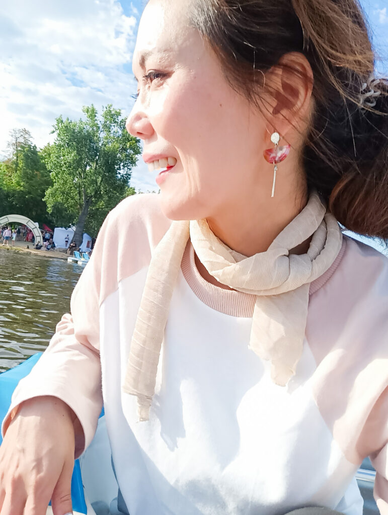 Frantisek Havlicek
Aya
Namiko Sakamoto
Marketing